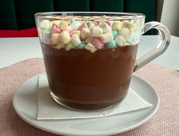 Gorąca czekolada z piankami
